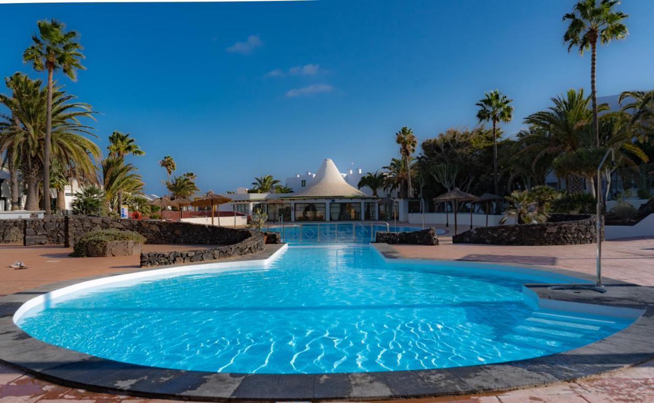 Luxury Estudio En Playa Roca A Primera Linea Del Mar Costa Teguise Buitenkant foto