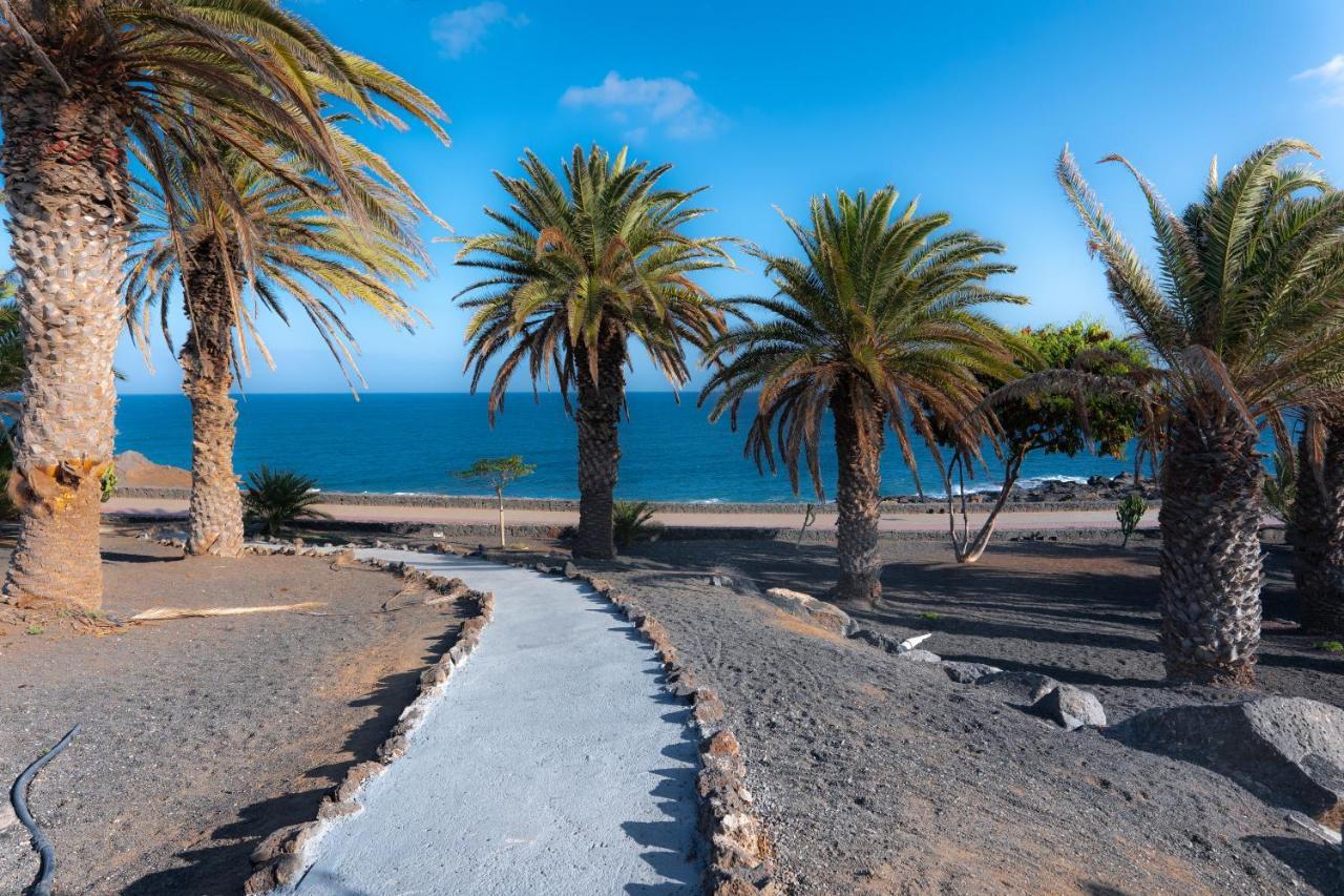Luxury Estudio En Playa Roca A Primera Linea Del Mar Costa Teguise Buitenkant foto