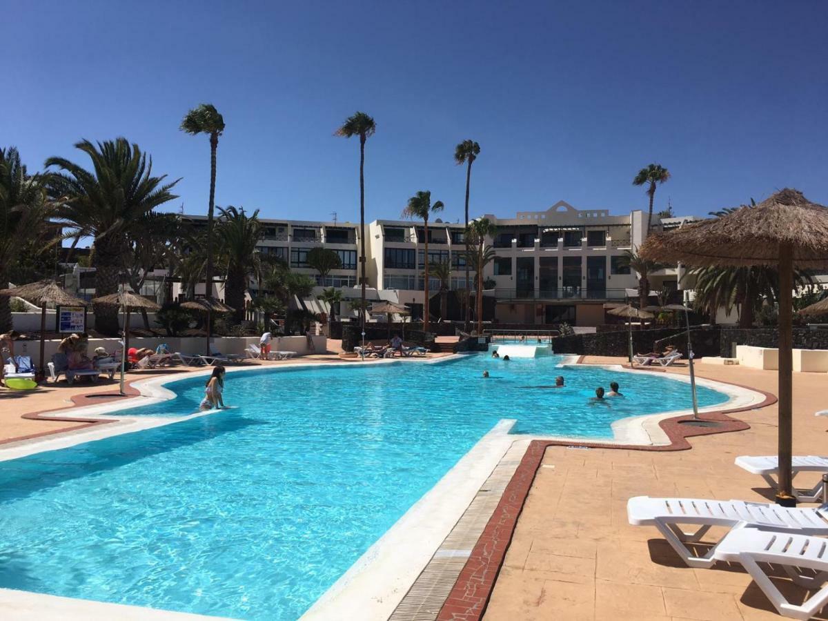 Luxury Estudio En Playa Roca A Primera Linea Del Mar Costa Teguise Buitenkant foto