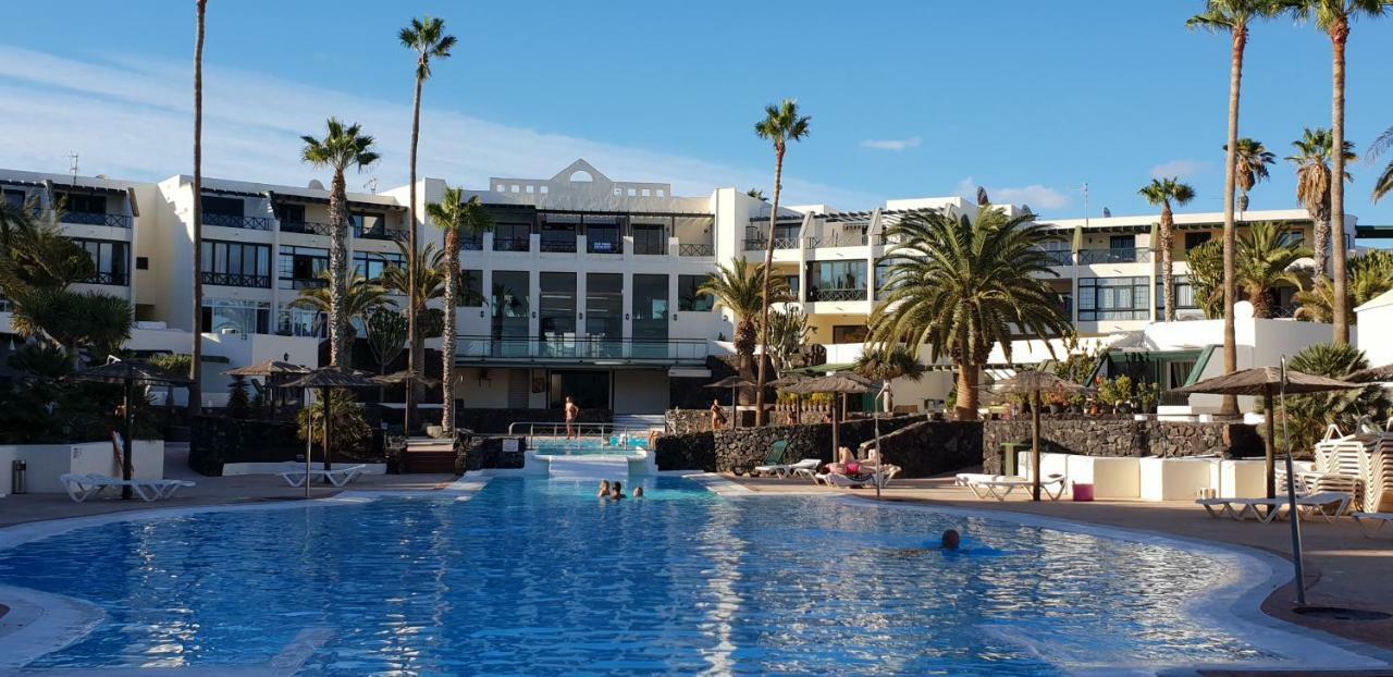 Luxury Estudio En Playa Roca A Primera Linea Del Mar Costa Teguise Buitenkant foto